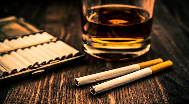 陰キャワイ(20)、タバコ吸わない酒飲まないパチンコやらない